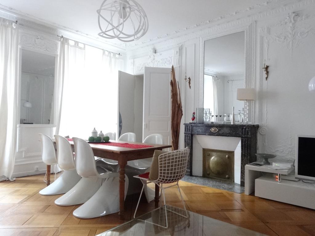 Les Serruriers - Appartement Spacieux Avec Terrasse & Parking Straßburg Exterior foto